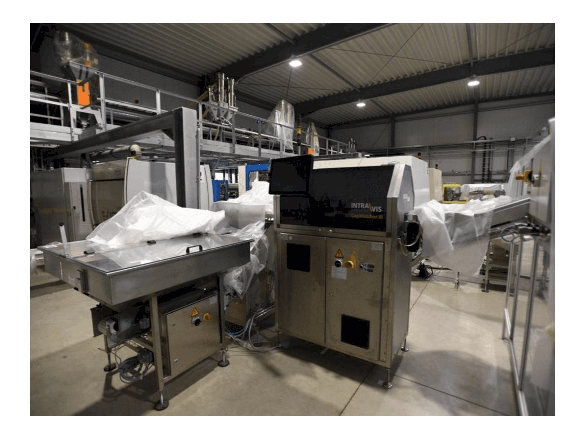 Vooraanzicht van INTRAVIS Capwatcher 6275 machine