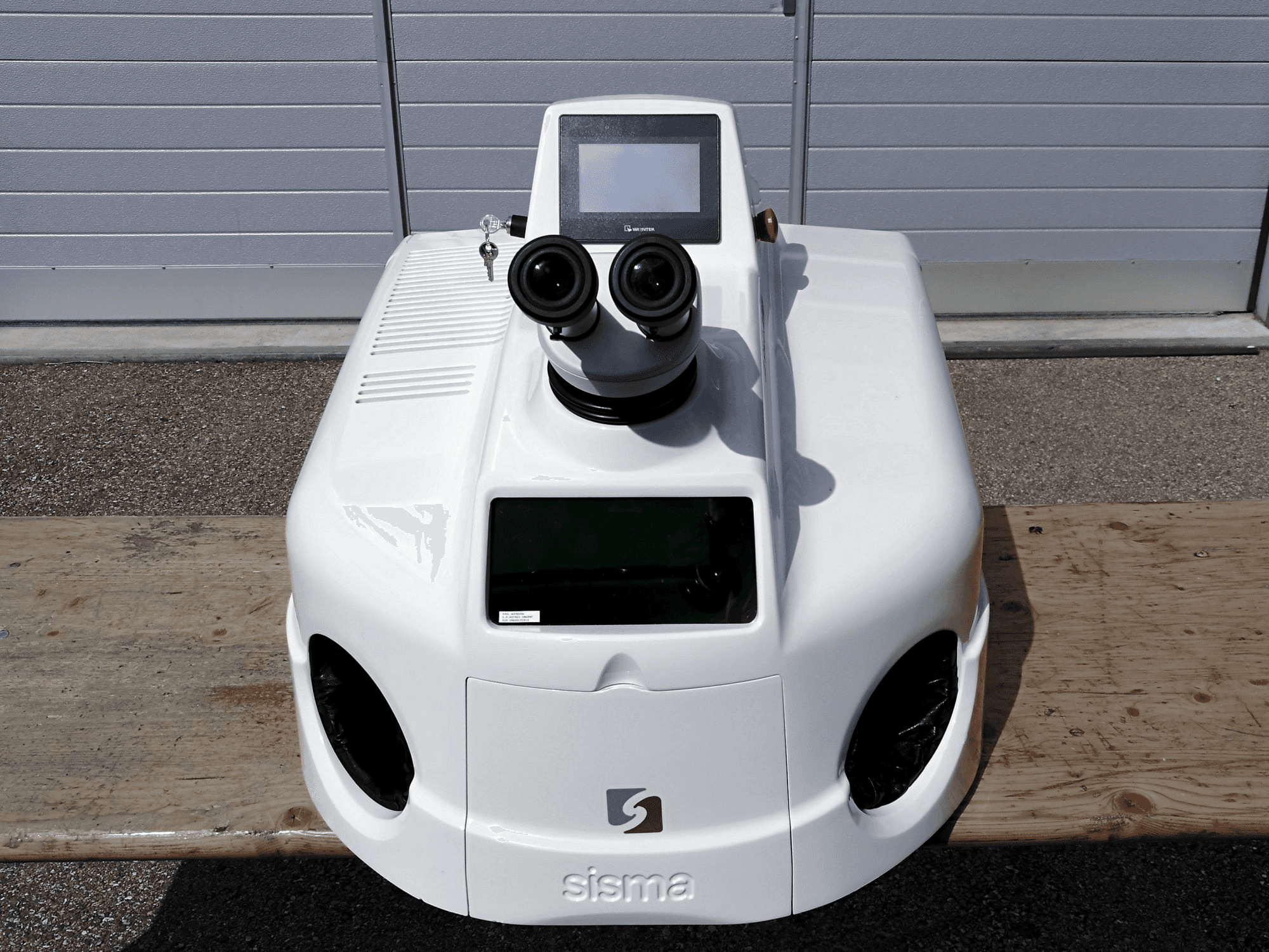 Vooraanzicht van Sisma LM-D 100 machine