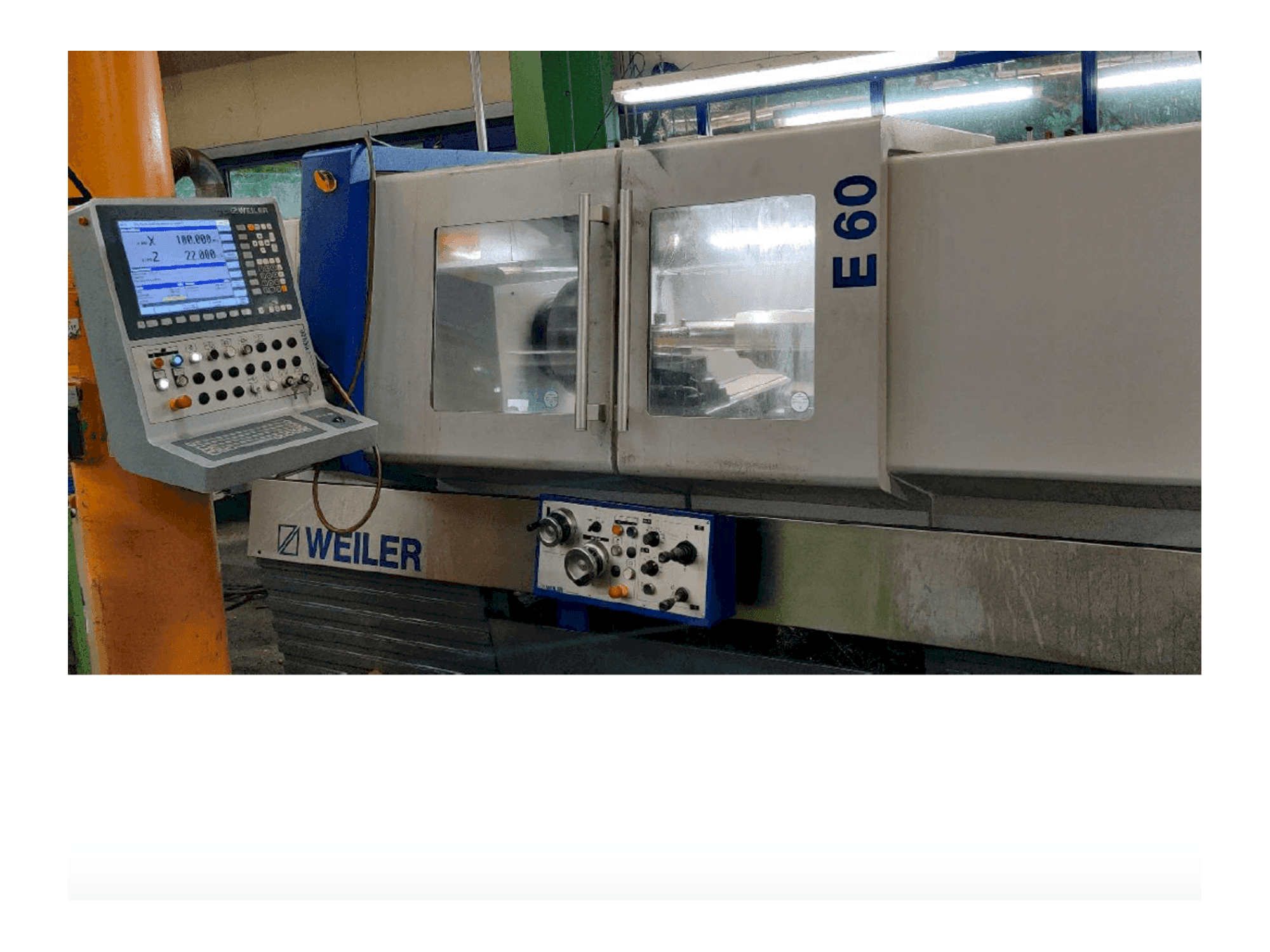 Vooraanzicht van Weiler E60 machine