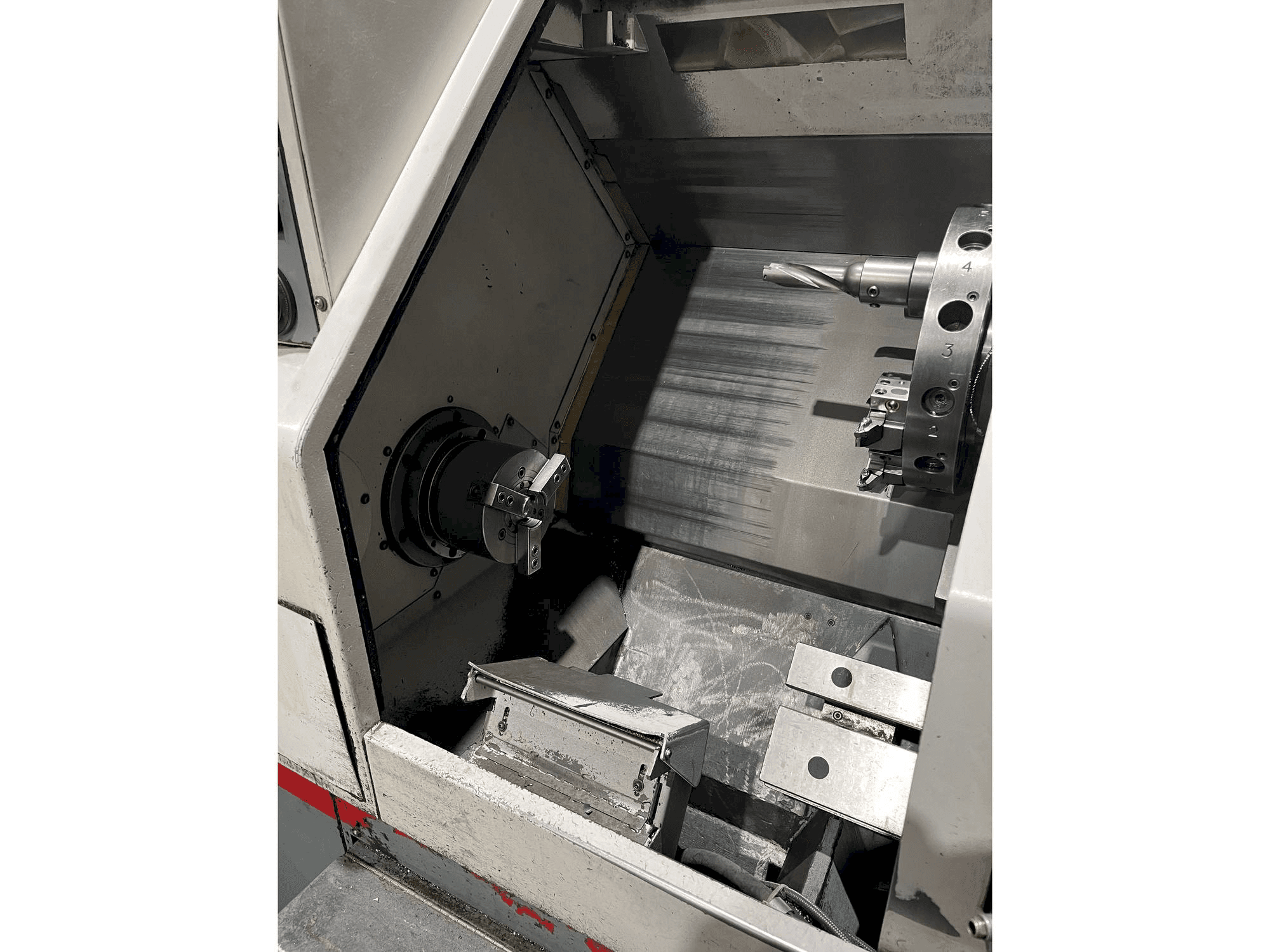 Werkruimte van Cincinnati Hawk TC150 machine