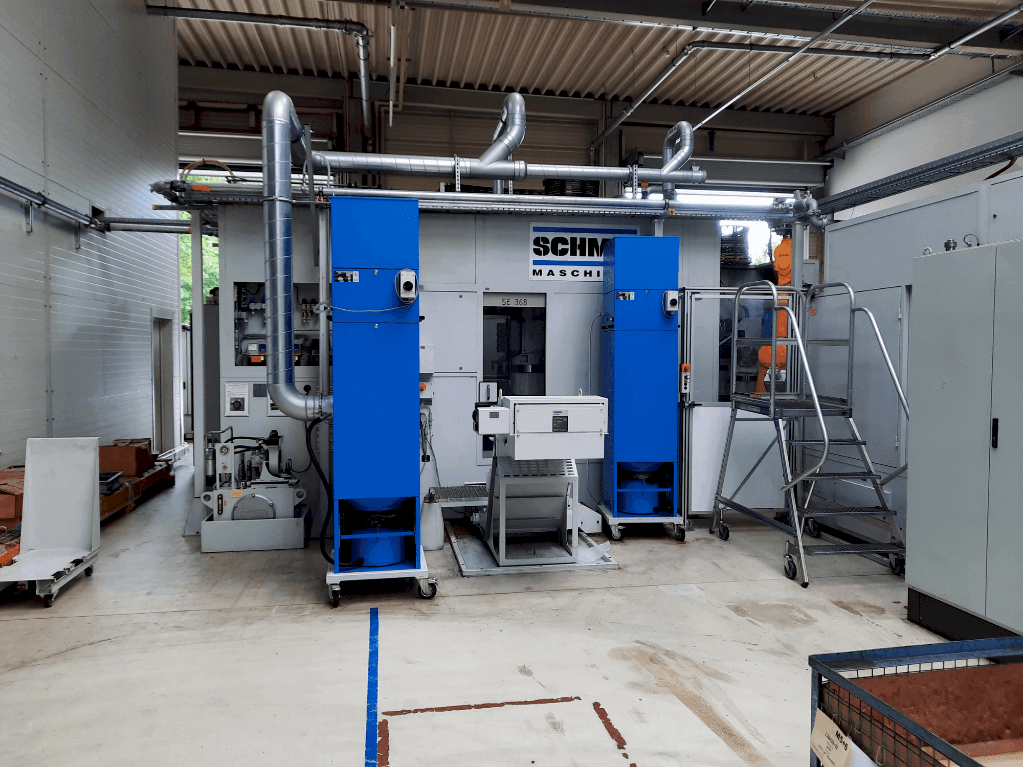 Vooraanzicht van SCHMID SE 368 machine