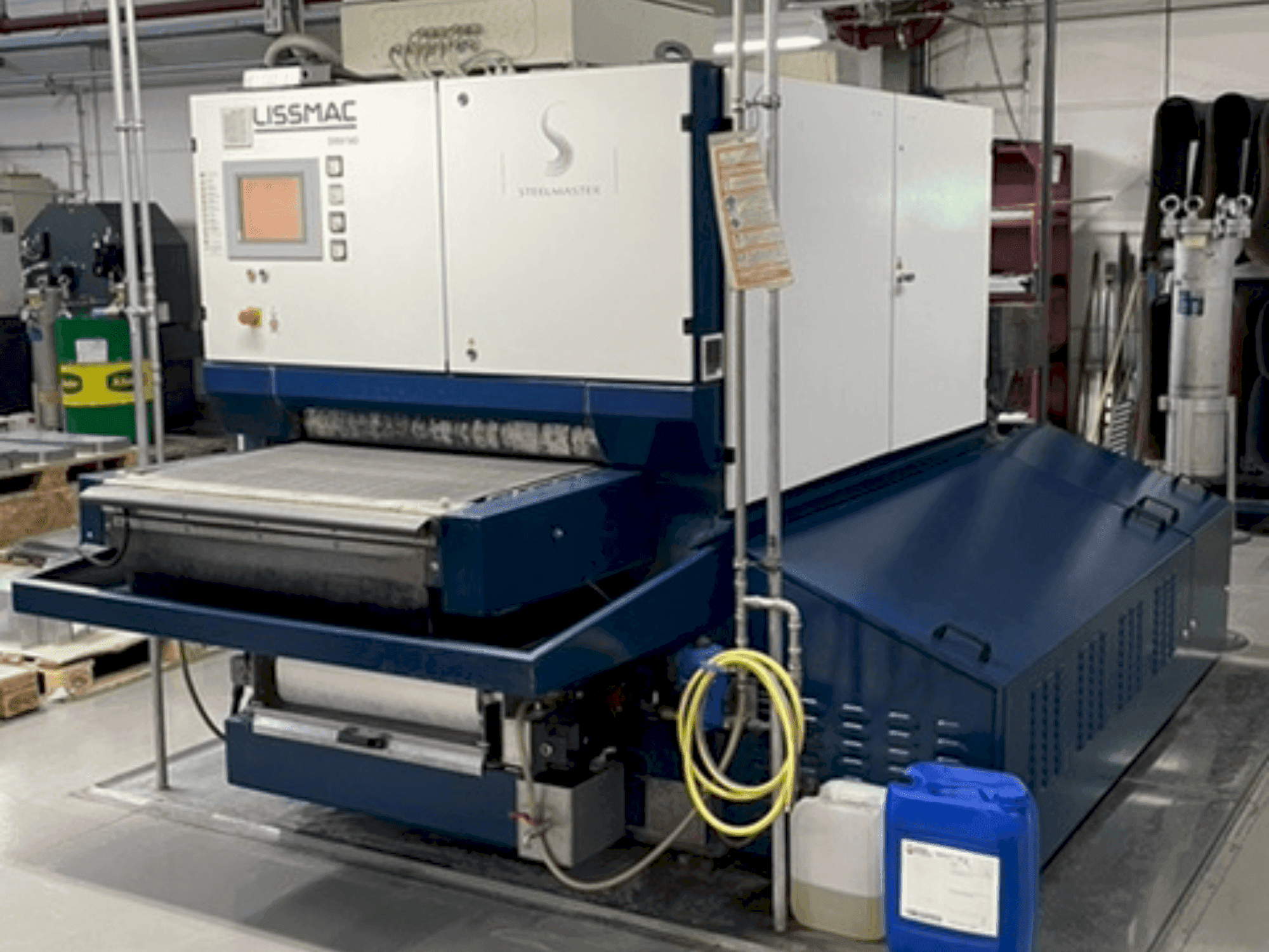 Vooraanzicht van LISSMAC SMW 543 RTTB machine