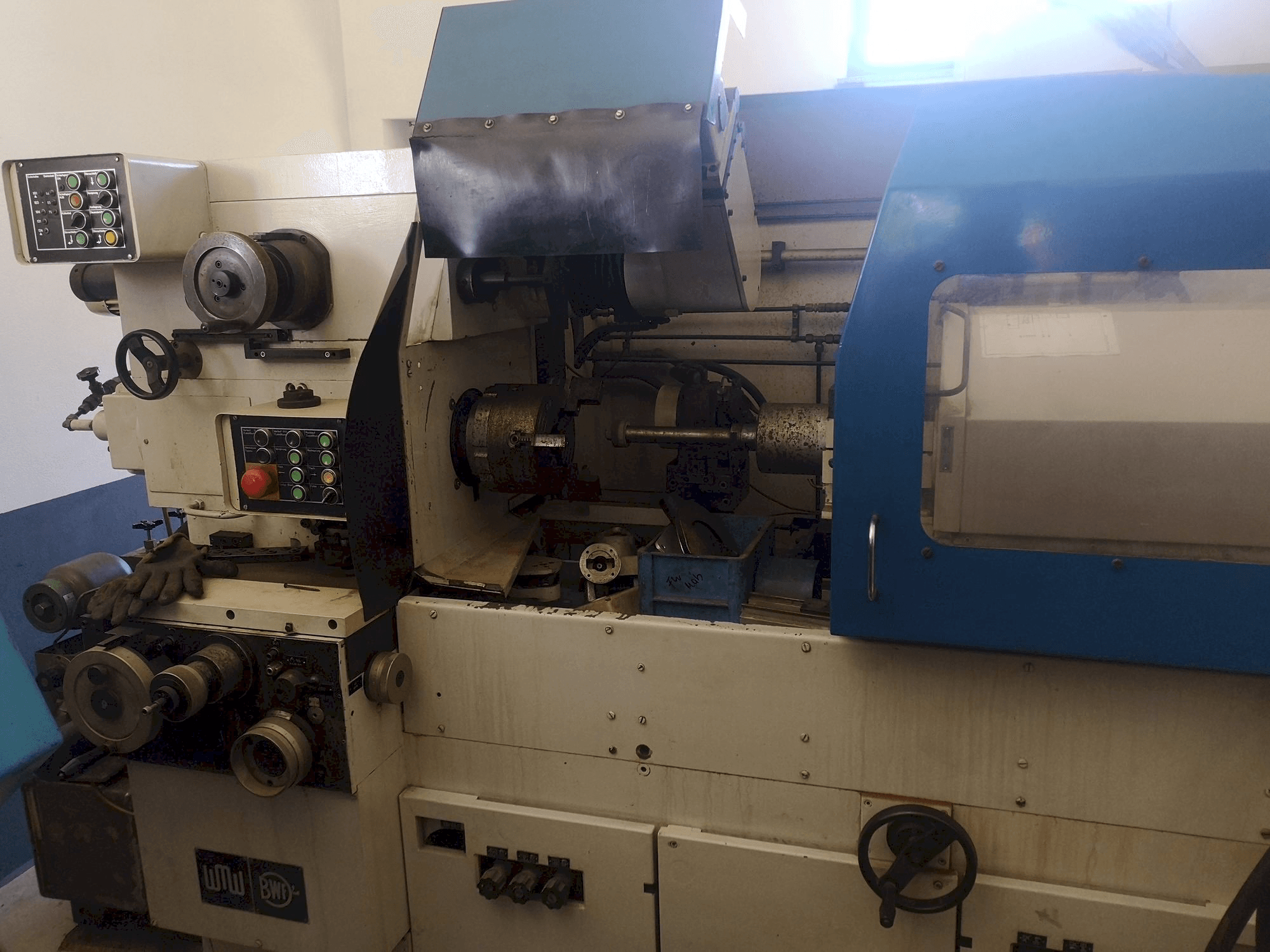 Vooraanzicht van WMW SI4 machine