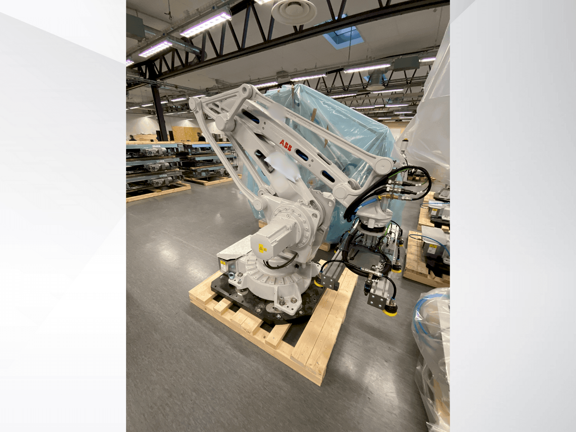 Vooraanzicht van ABB IRB 460-110/2.4 machine