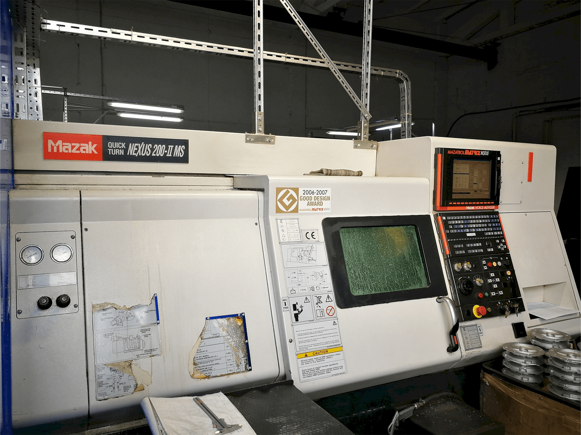 Vooraanzicht van Mazak Quick Turn Nexus 250-II MS machine