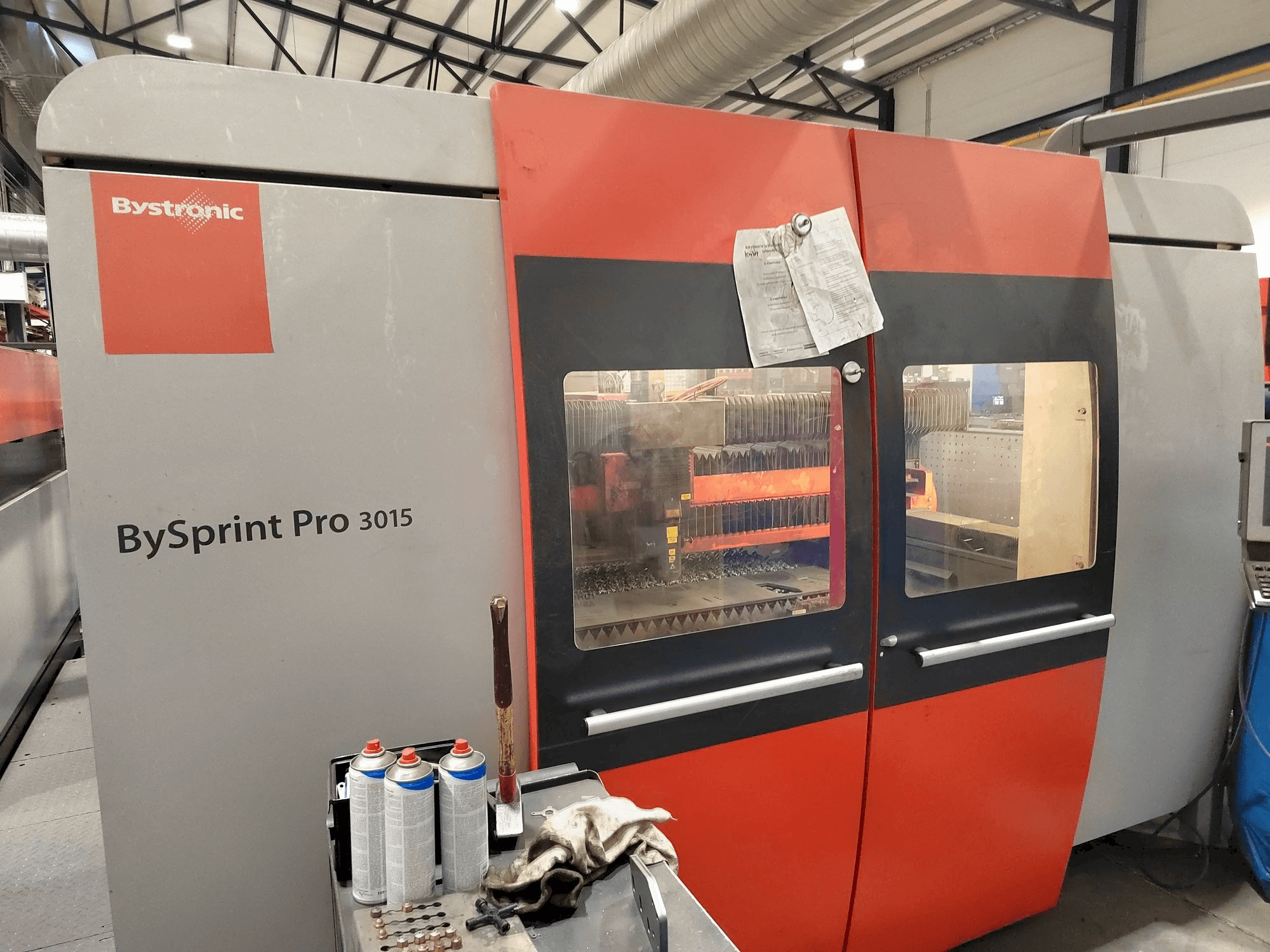 Vooraanzicht van Bystronic Bysprint Pro 3015 machine