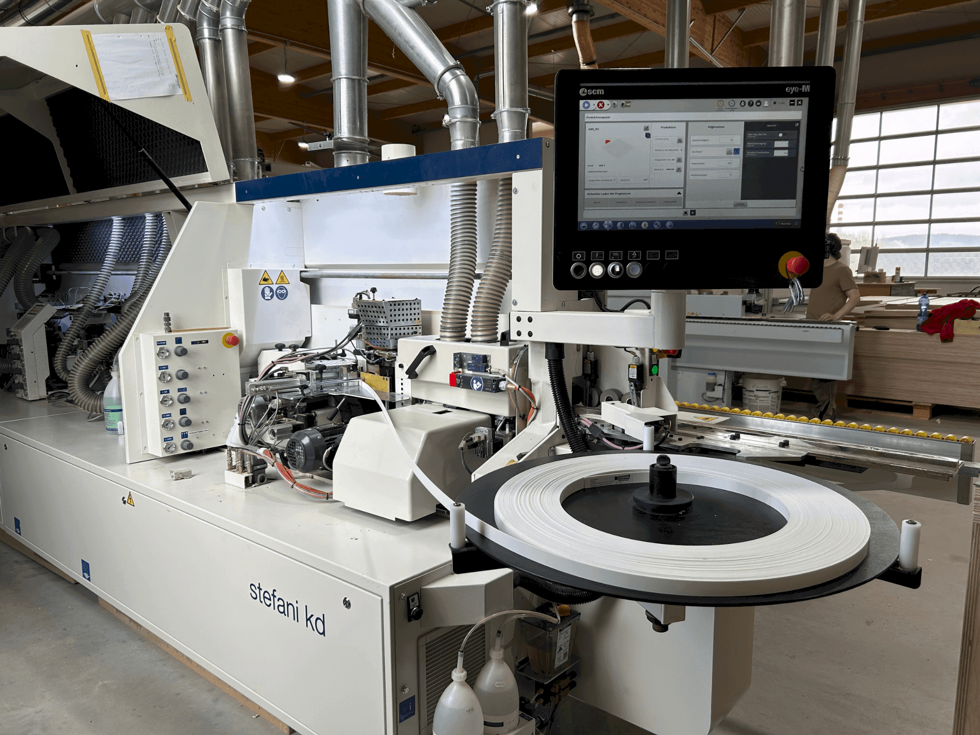 Vooraanzicht van SCM Stefani kd hp machine