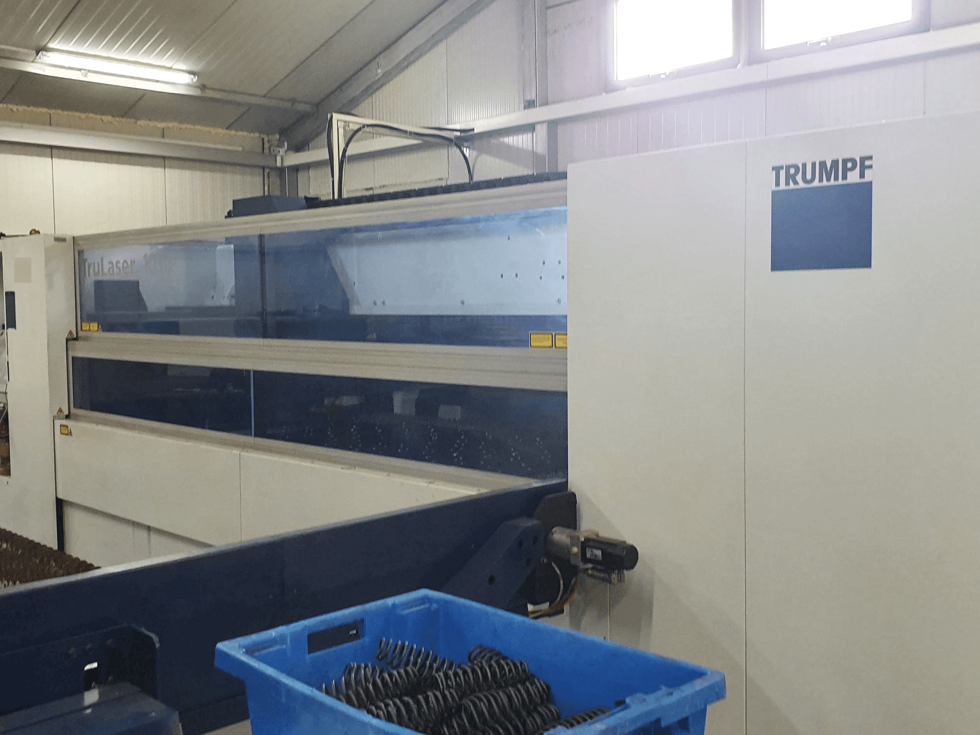 Vooraanzicht van Trumpf TruLaser 1030 machine