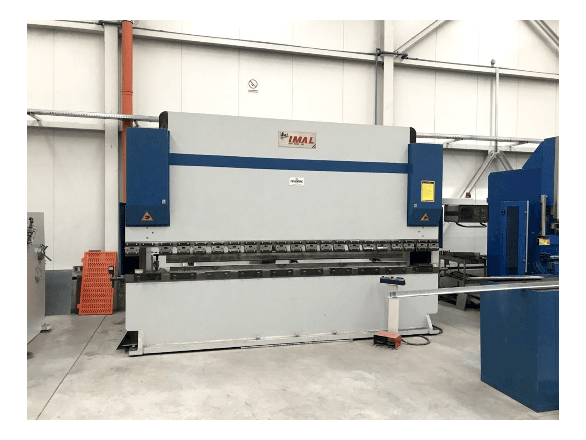 Vooraanzicht van I.MA.L. E3A machine